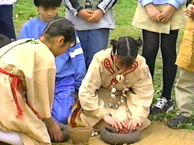 Детектив Конан: Используя опыт работы периода Дзёмон! — скриншот 32