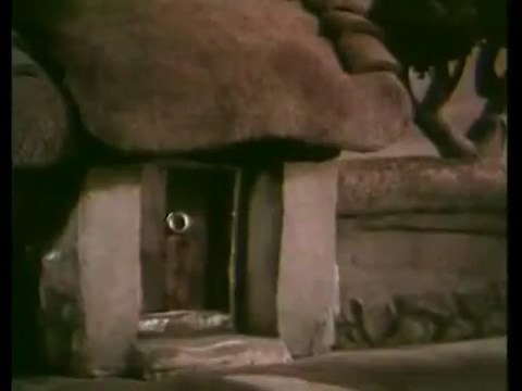 Миссис Панг возвращается в дом матери — скриншот 8