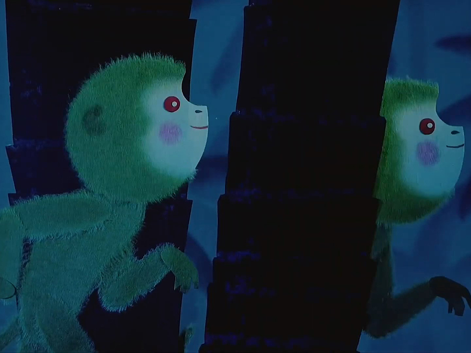 Обезьяны вылавливают луну из воды — скриншот 24