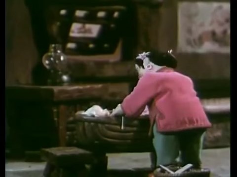 Миссис Панг возвращается в дом матери — скриншот 6