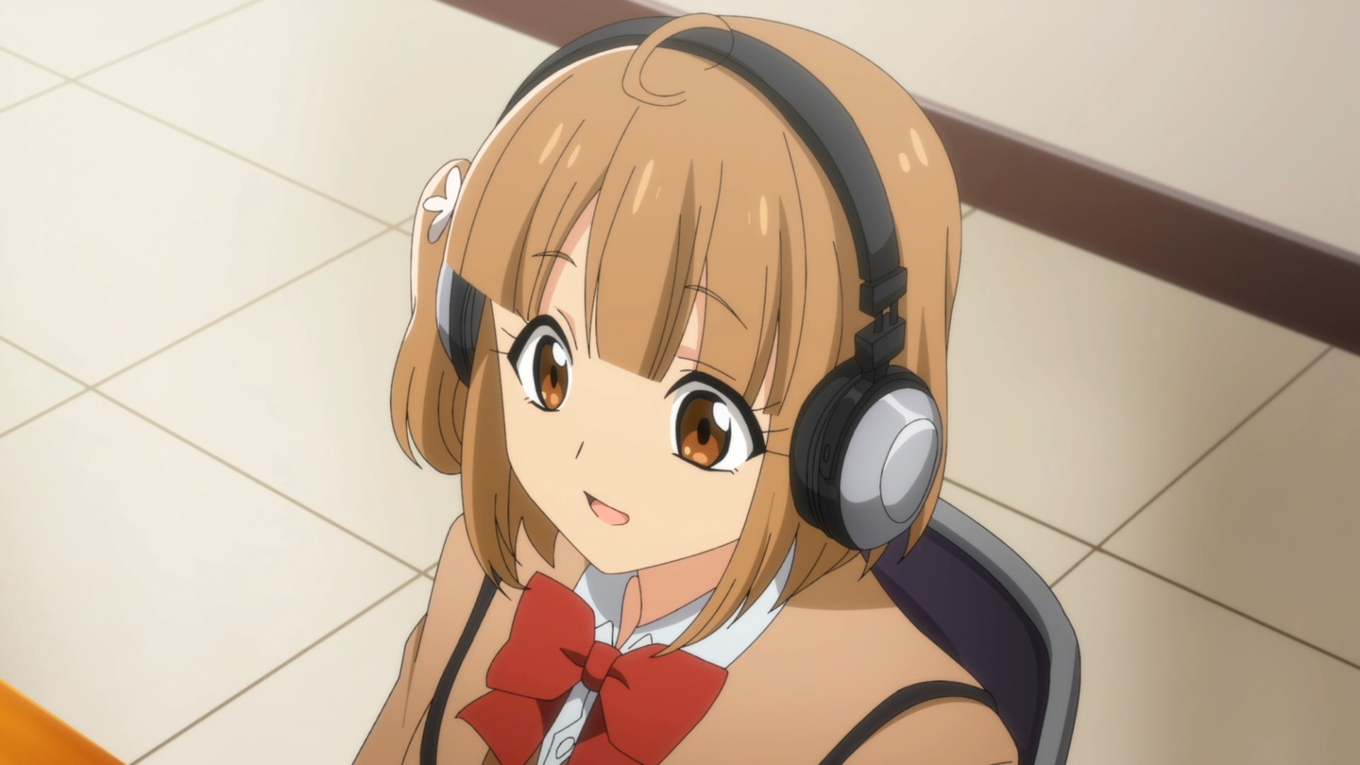 Моя жизнь после того, как однажды утром я стал микрофоном в голове манекена — скриншот 23